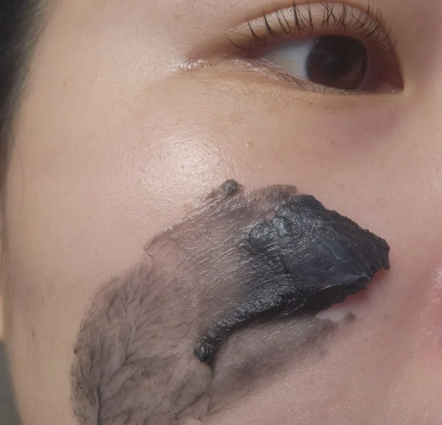 Cleansing balm for sensitive skin: HEEDA Jirisan Moist Charcoal