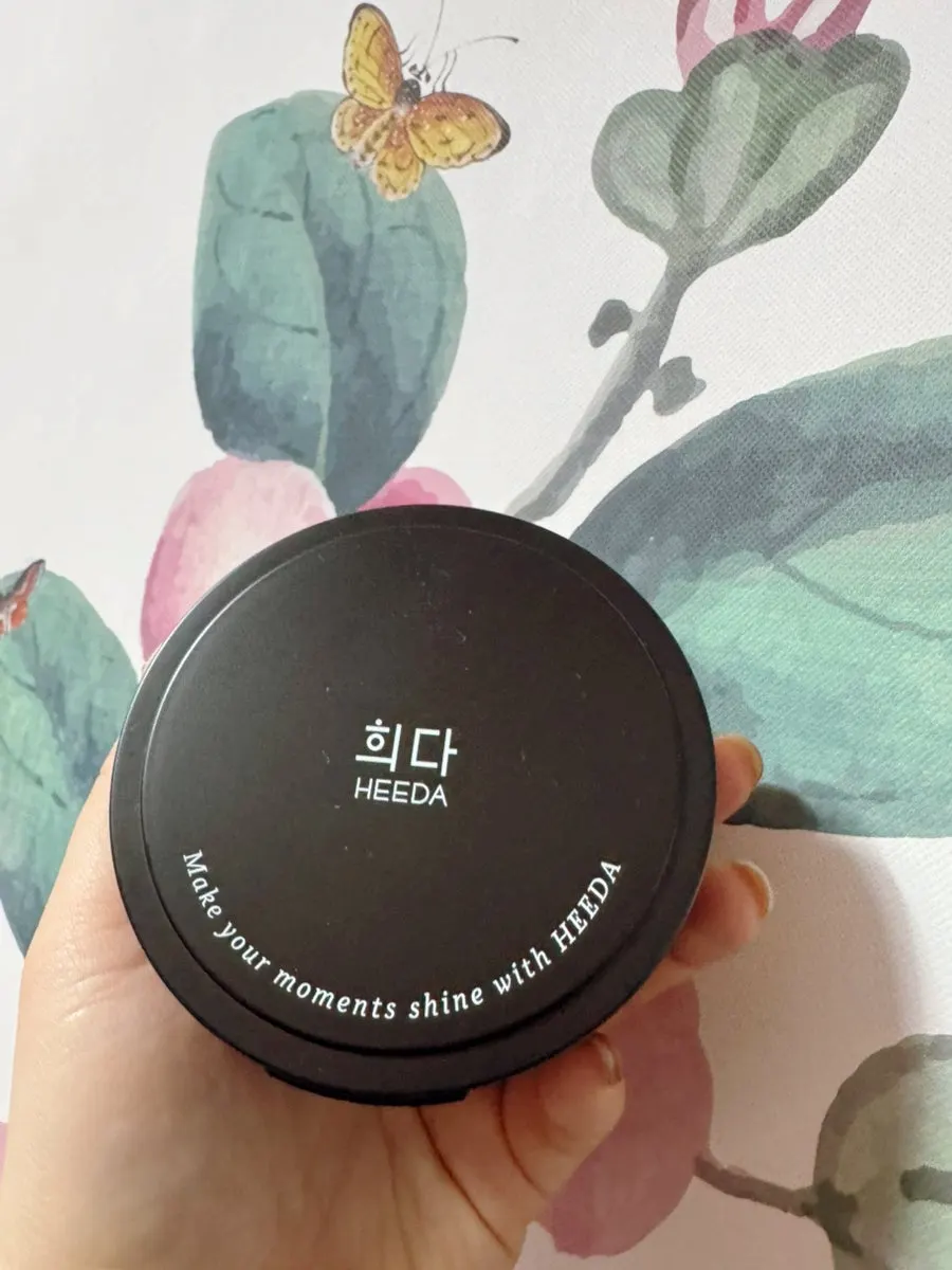 Cleansing balm for tight skin: HEEDA Jirisan Moist Charcoal