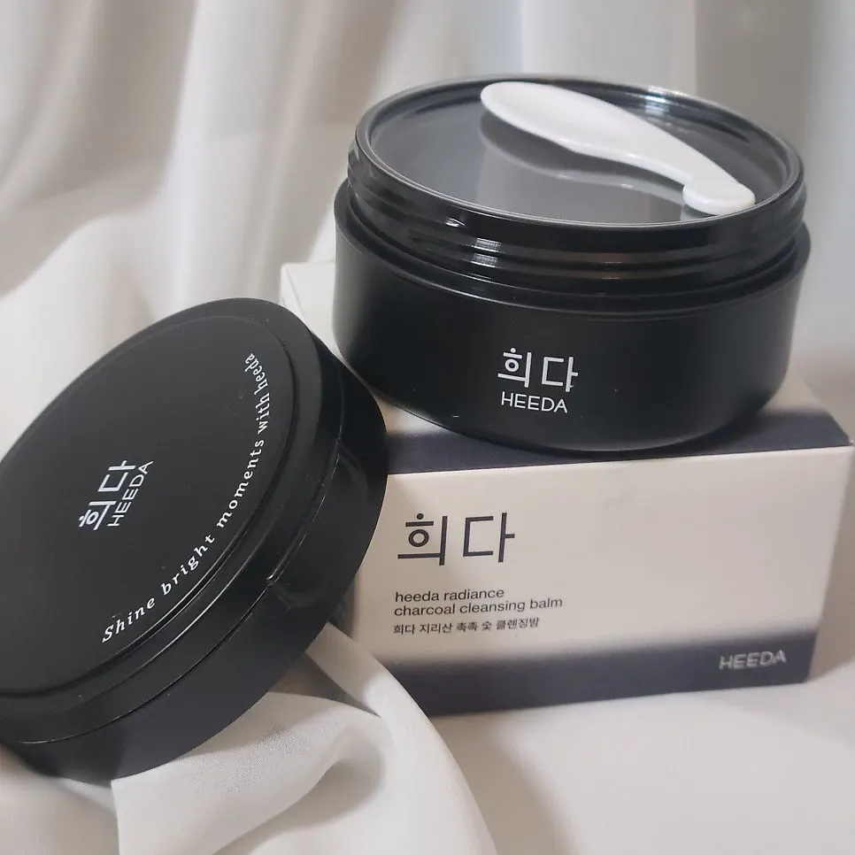 Cleansing balm makeup removal: HEEDA Jirisan Moist Charcoal