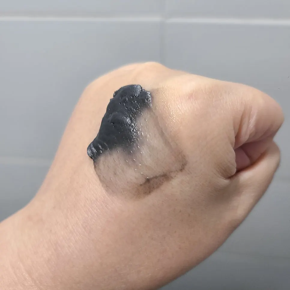 Cleansing balm makeup removal: HEEDA Jirisan Moist Charcoal