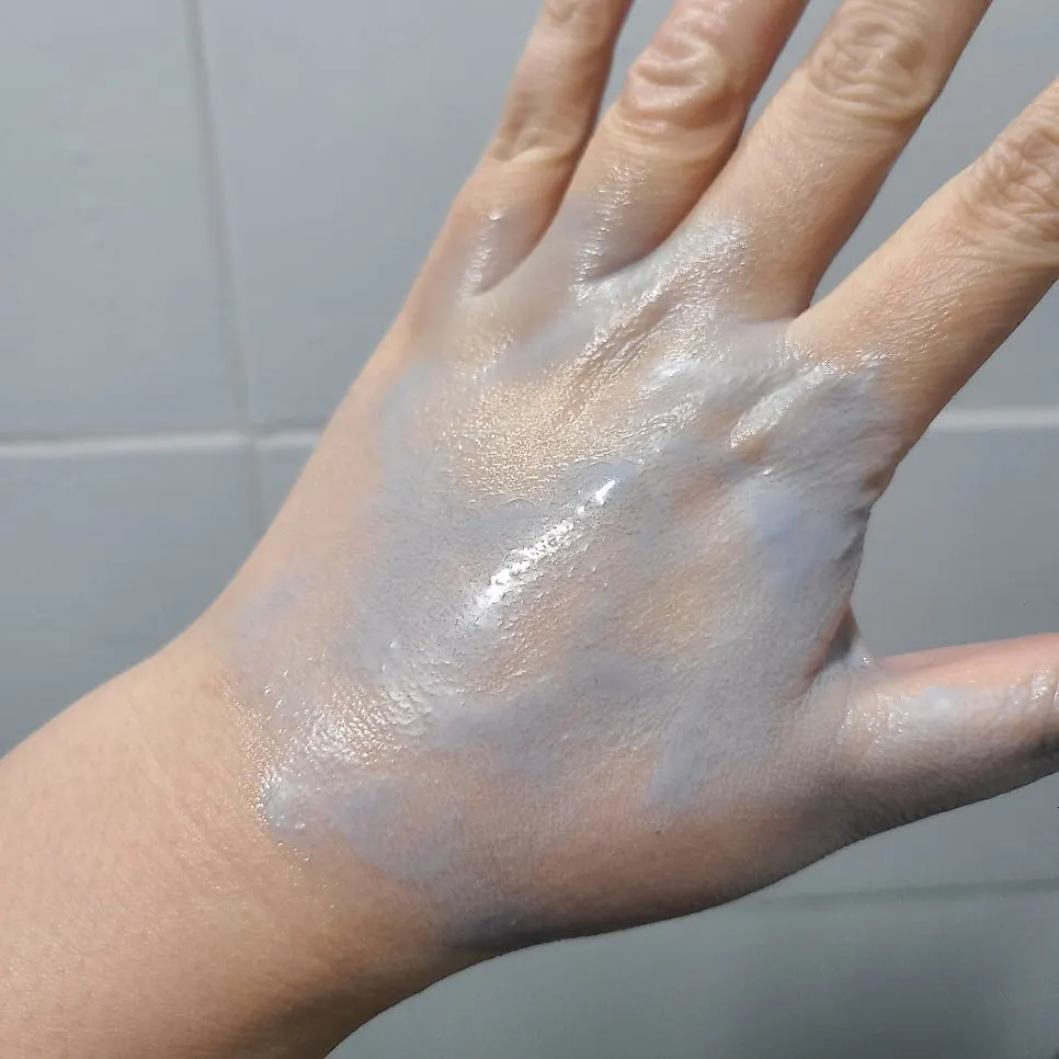 Cleansing balm makeup removal: HEEDA Jirisan Moist Charcoal