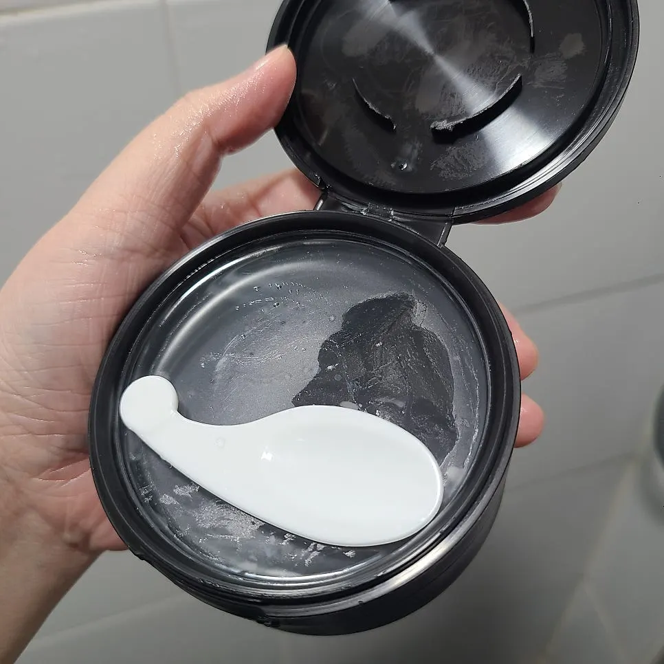 Cleansing balm makeup removal: HEEDA Jirisan Moist Charcoal