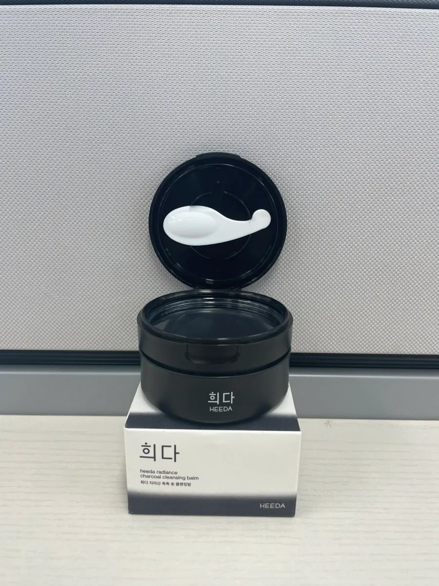 Cleansing balm lip and tint test: HEEDA Jirisan Moist Cleansing Balm