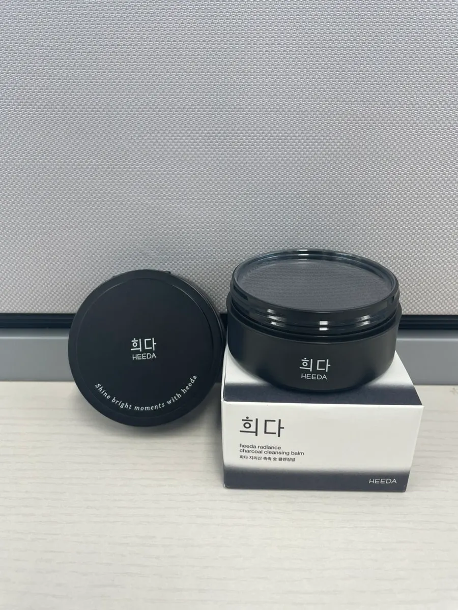 Cleansing balm lip and tint test: HEEDA Jirisan Moist Cleansing Balm