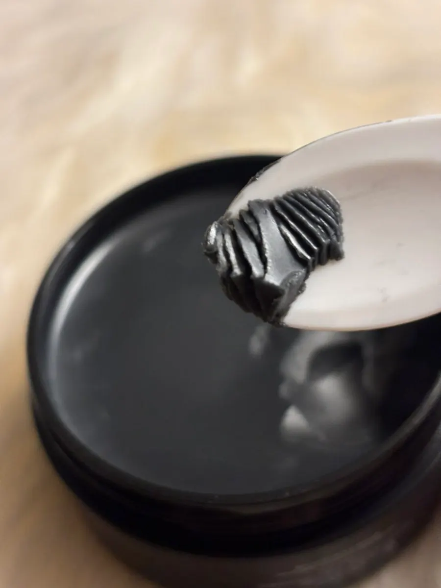 Cleansing balm for sensitive skin: HEEDA Jirisan Moist Charcoal