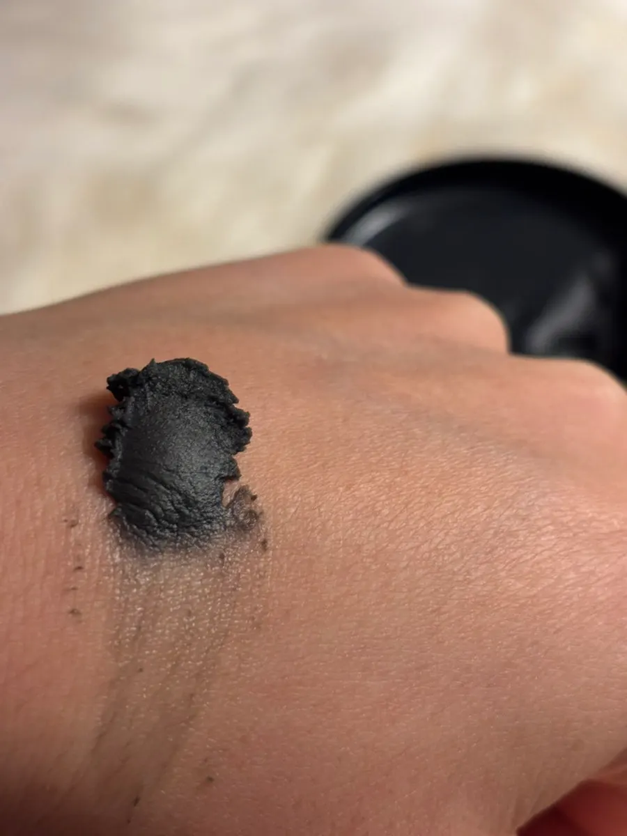 Cleansing balm for sensitive skin: HEEDA Jirisan Moist Charcoal