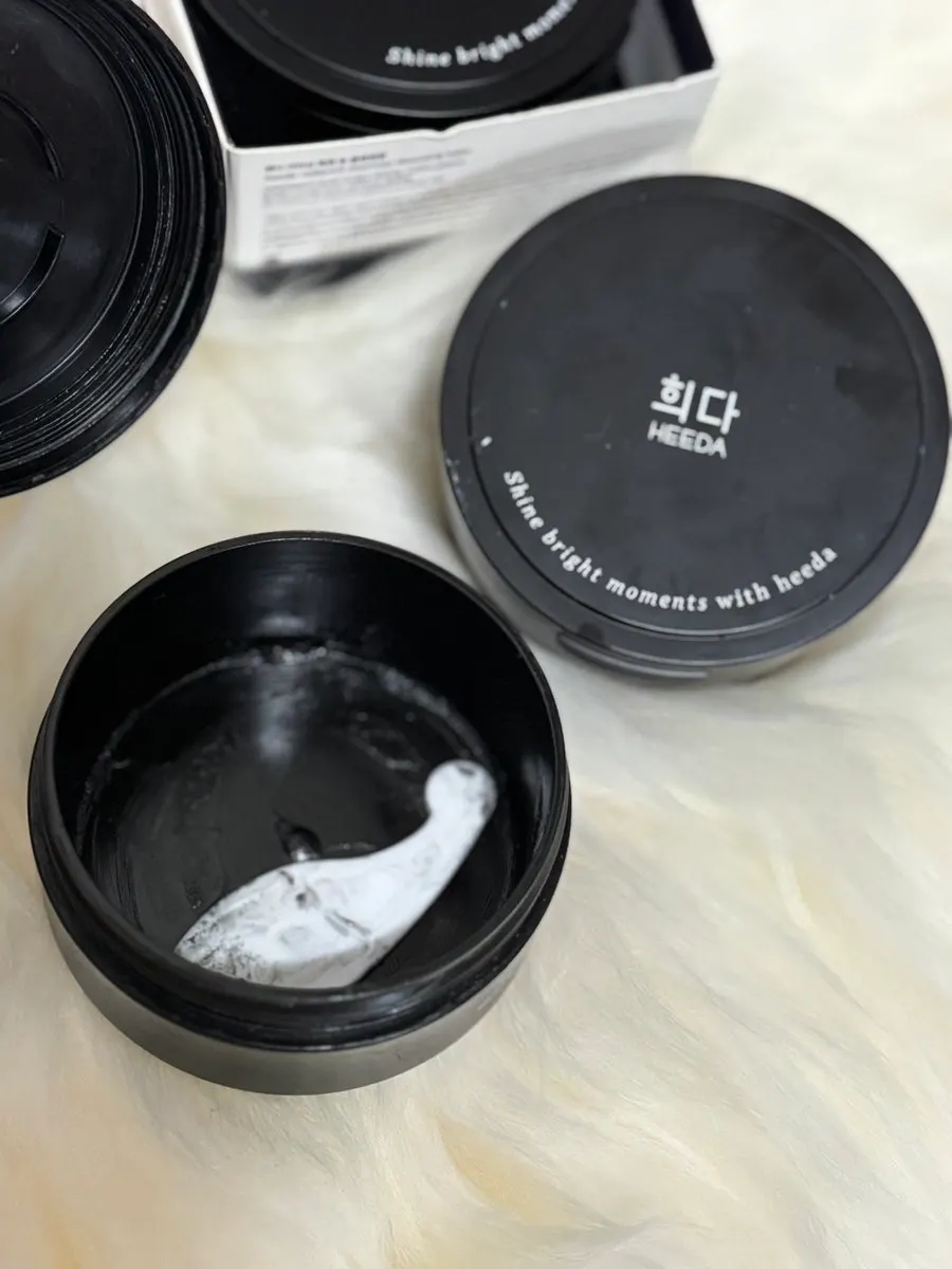 Cleansing balm for travel, tested 6 months: HEEDA Charcoal Balm