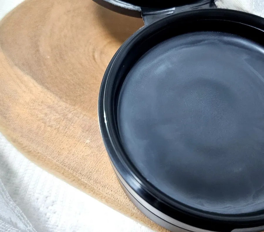 Cleansing balm for dehydrated oily skin: HEEDA Jirisan Charcoal