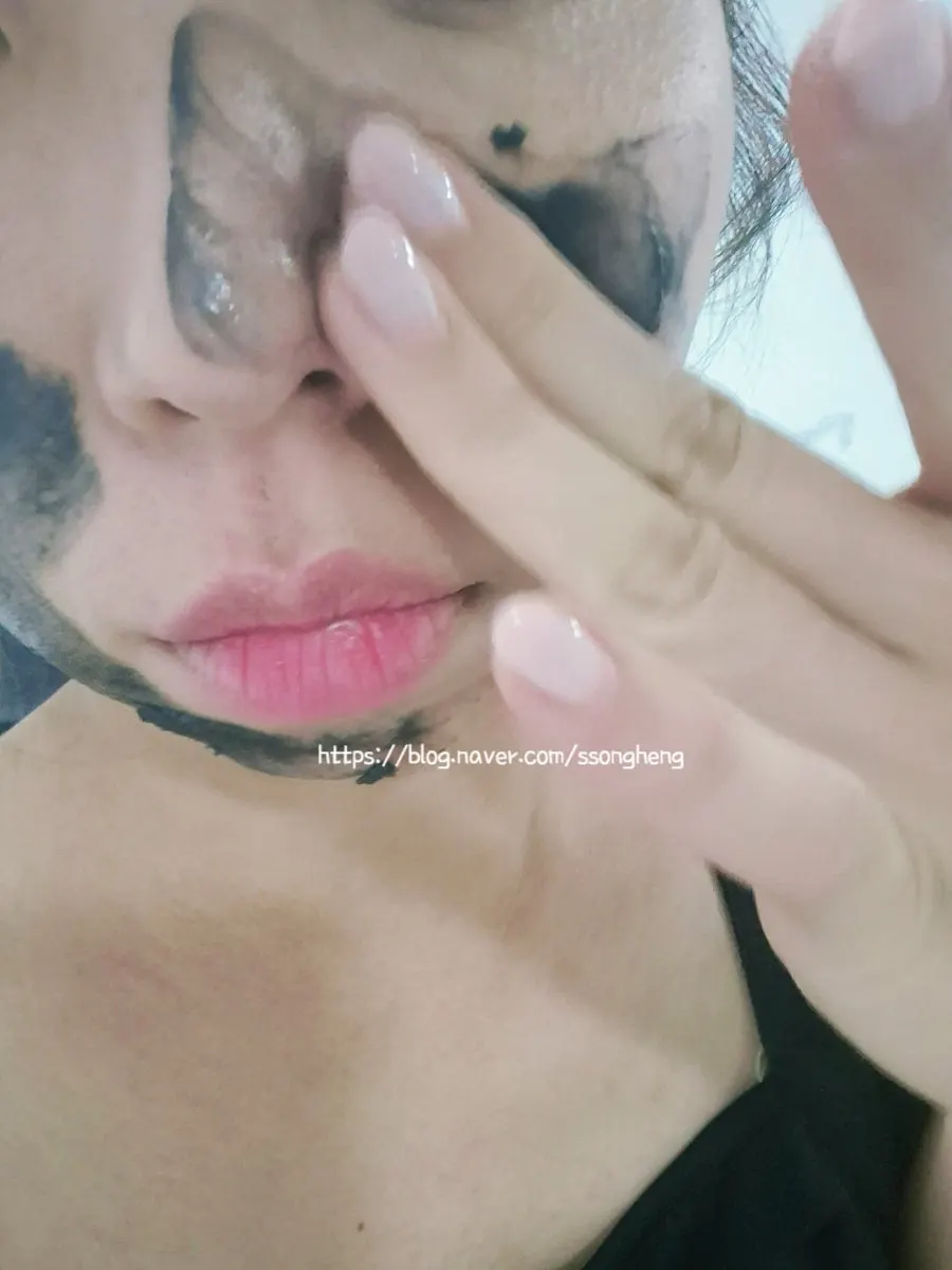 Cleansing balm for waterproof mascara: HEEDA Jirisan Charcoal