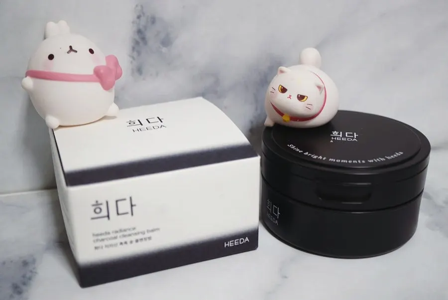 Cleansing balm for dehydrated oily skin: HEEDA Jirisan Moist Charcoal