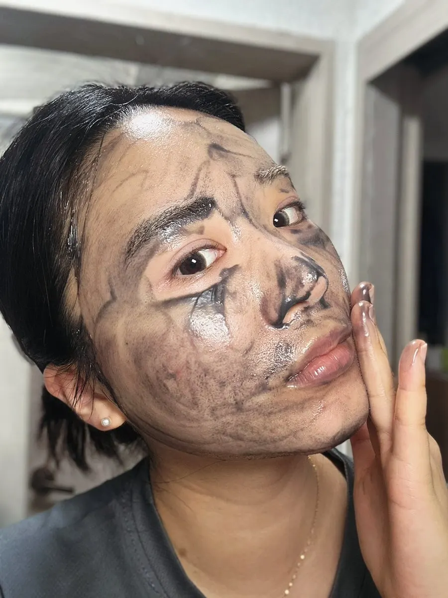 Cleansing balm for dehydrated oily skin: HEEDA Jirisan Moist Charcoal