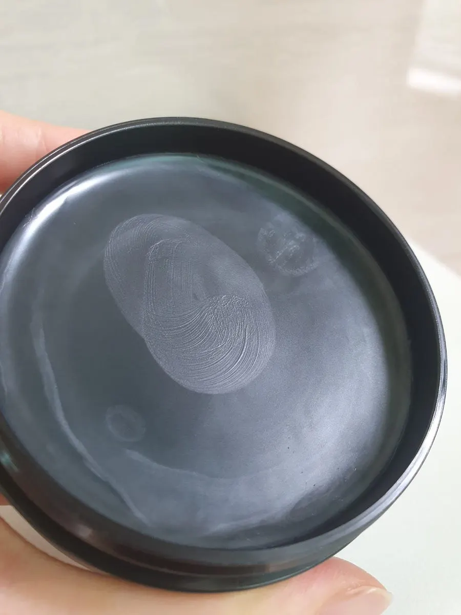 Cleansing balm for very dry skin: HEEDA Jirisan Moist Charcoal