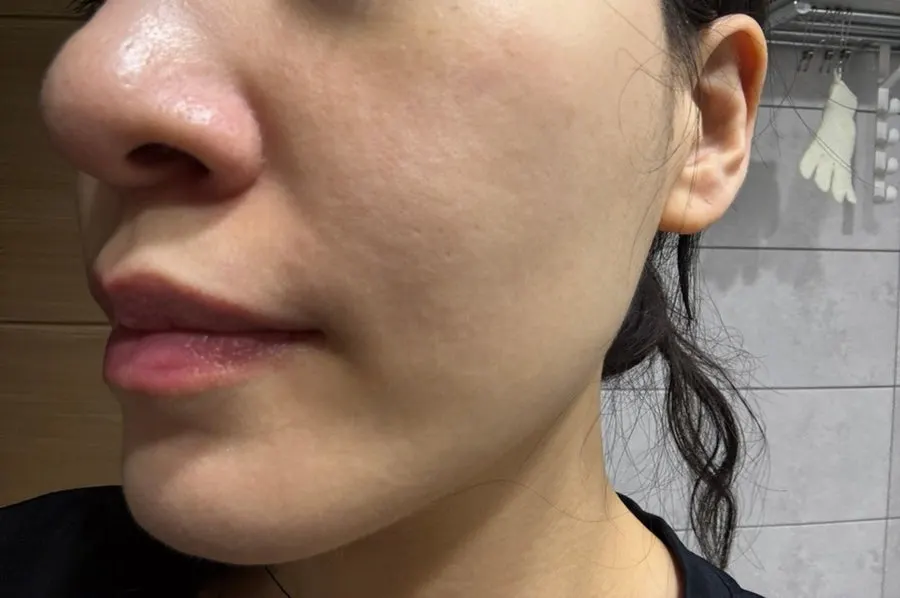 Combination-skin cleansing foam: HEEDA Jirisan Charcoal
