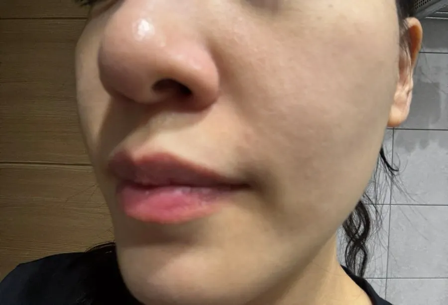Combination-skin cleansing foam: HEEDA Jirisan Charcoal