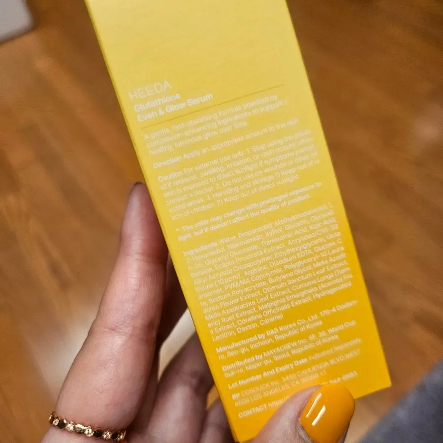 Glutathione glow serum for winter redness: HEEDA Even & Glow