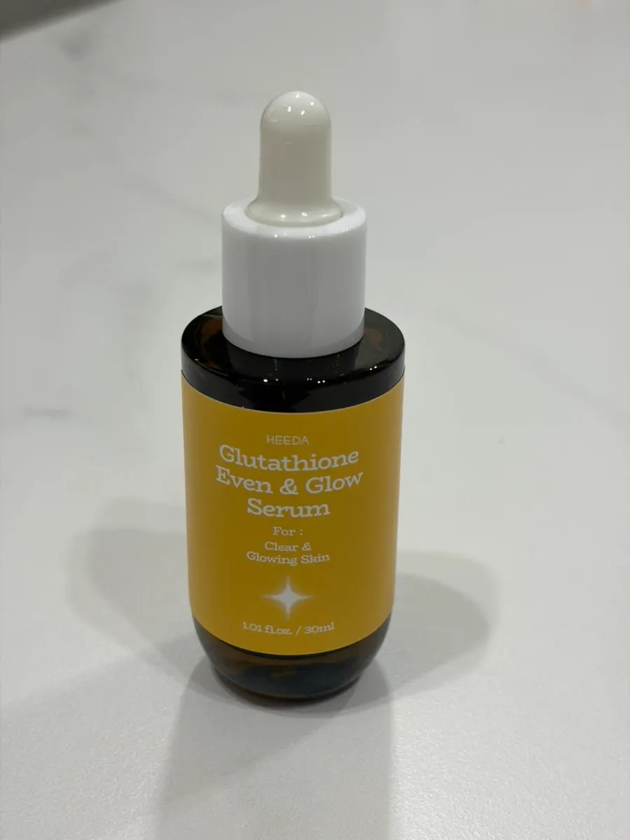Introduction to the HEEDA daily glow serum