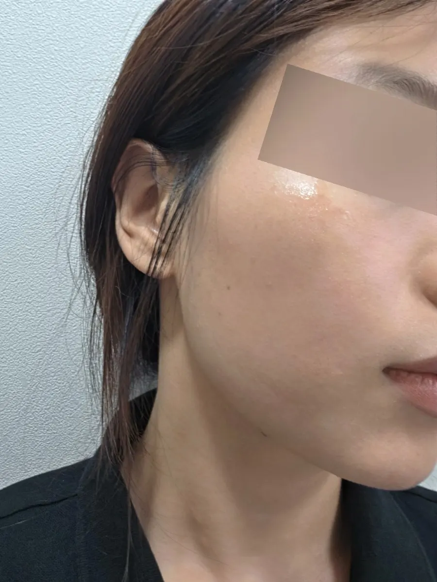 Glutathione serum for morning makeup: Heeda Even & Glow