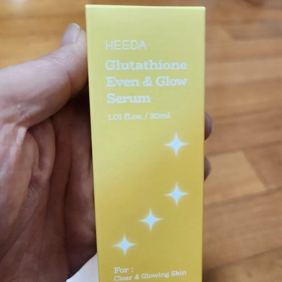 Glutathione serum for lightweight AM/PM use: HEEDA Glow Serum