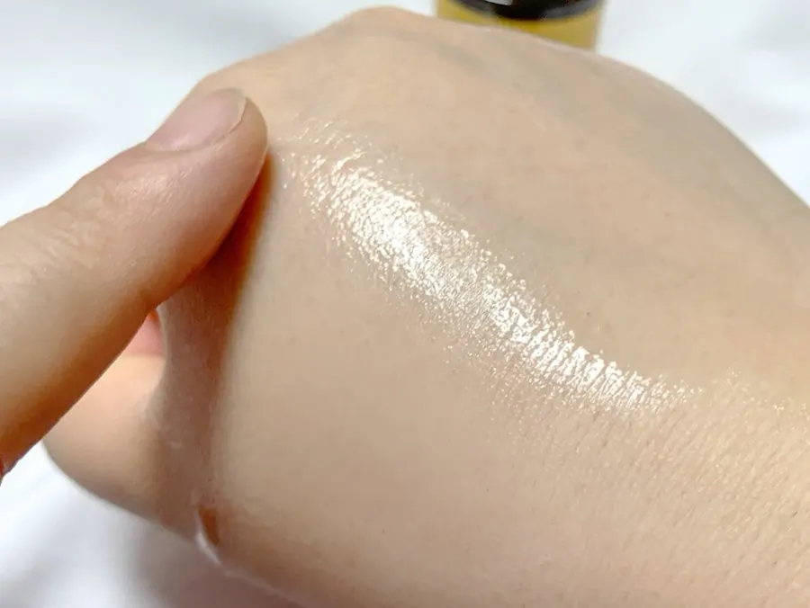 Glutathione serum for dehydrated skin: HEEDA Even & Glow Serum