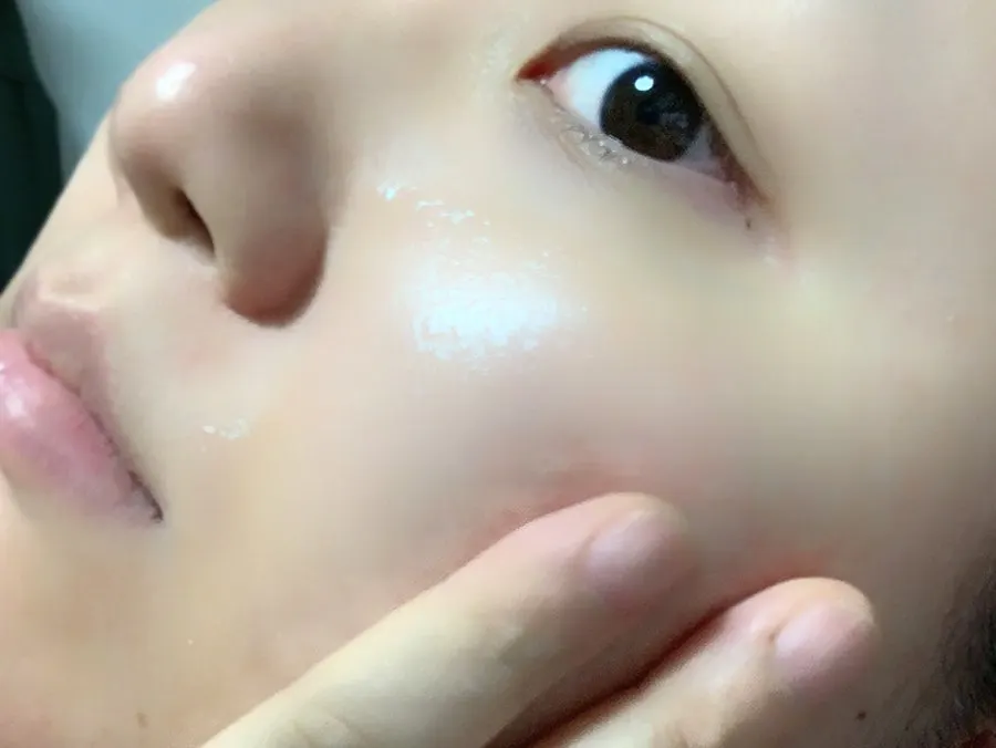 Glutathione serum for dehydrated skin: HEEDA Even & Glow Serum