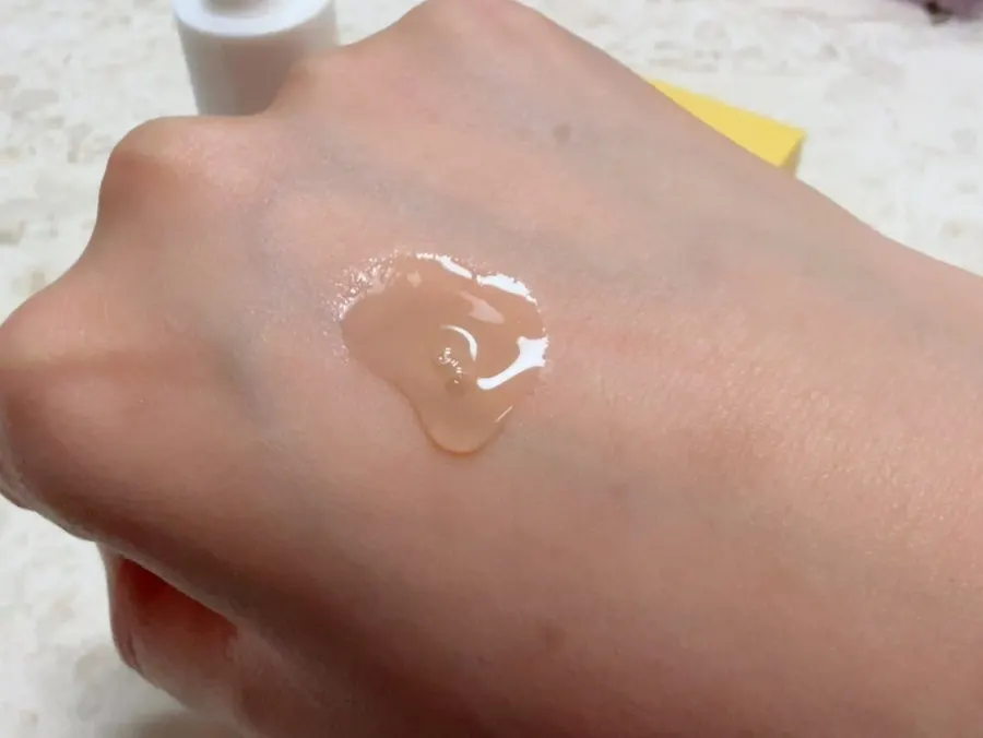 Glutathione serum on combination-dry skin: HEEDA High-End Glow Serum