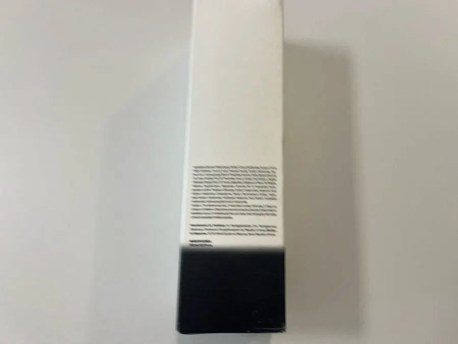 Low-pH cleansing foam for seasonal dryness: HEEDA charcoal foam