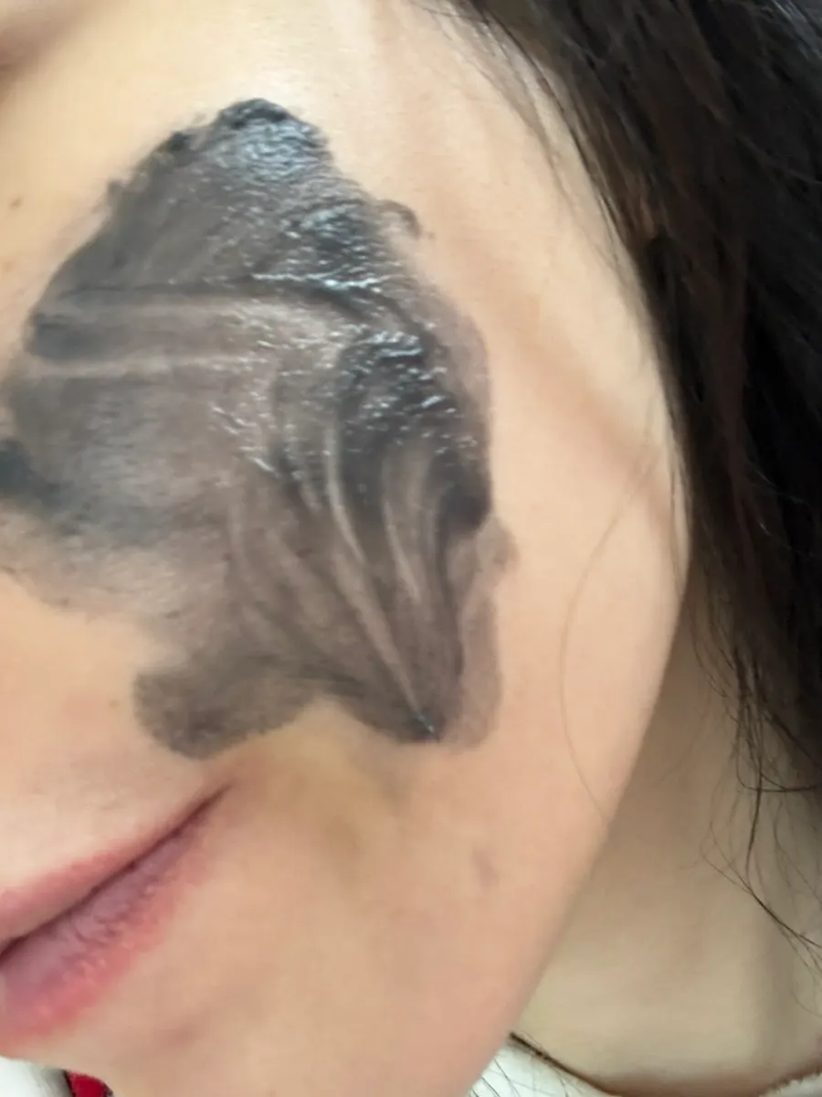 Cleansing balm for dry skin: HEEDA Jirisan Charcoal Cleansing Balm
