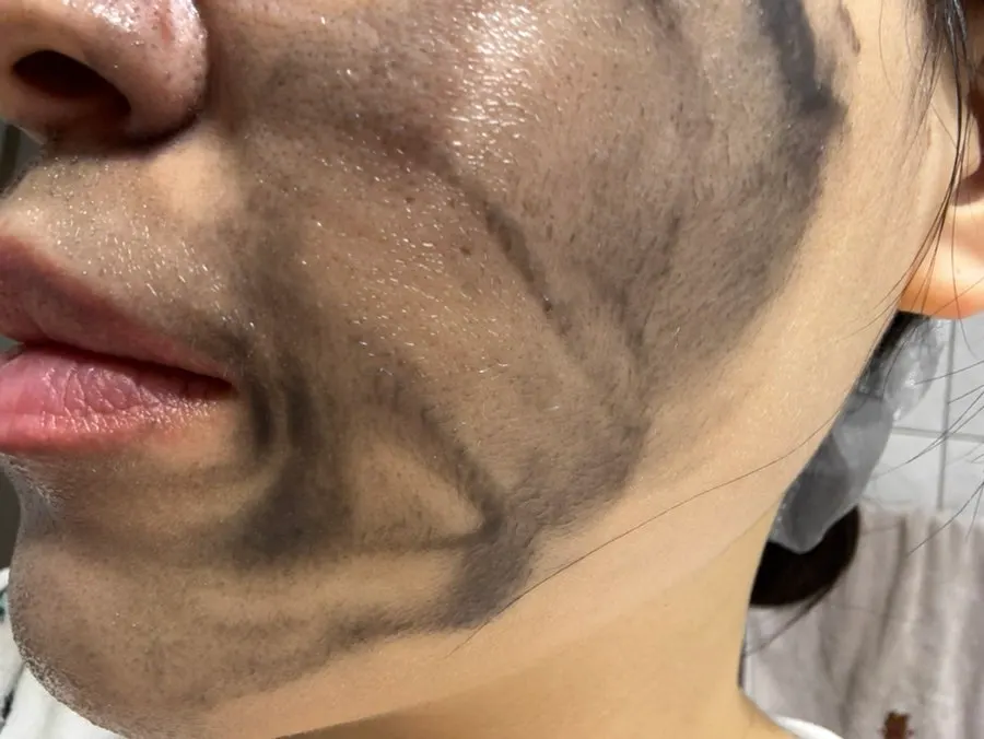 Cleansing balm for dry skin: HEEDA Jirisan Charcoal Cleansing Balm