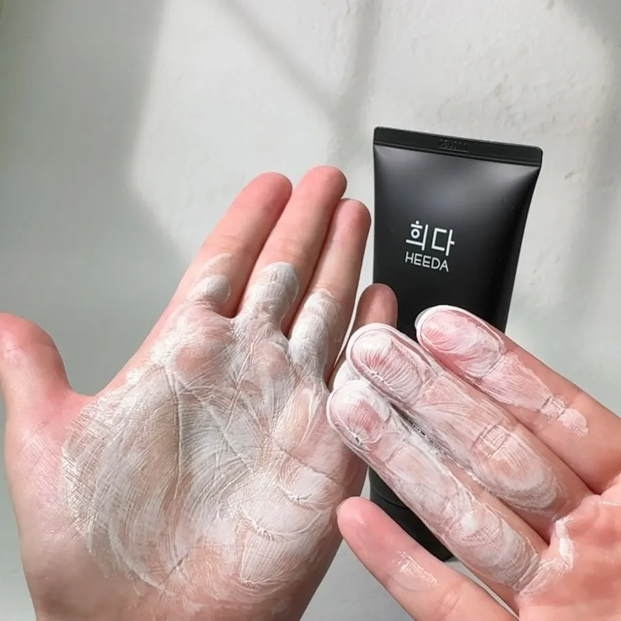Cleansing foam for dehydrated oily skin: HEEDA Jirisan Charcoal