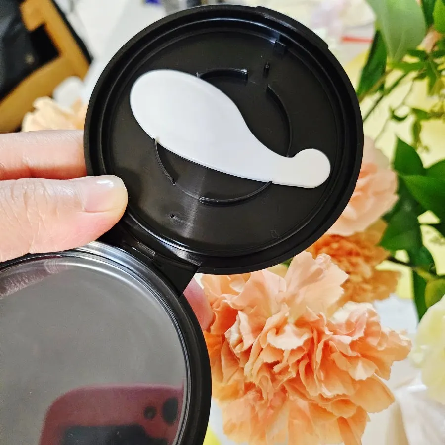 Cleansing balm for oily dehydrated skin: HEEDA Jirisan Charcoal