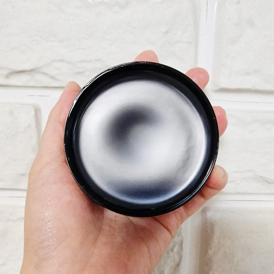 Cleansing balm for oily dehydrated skin: HEEDA Jirisan Charcoal