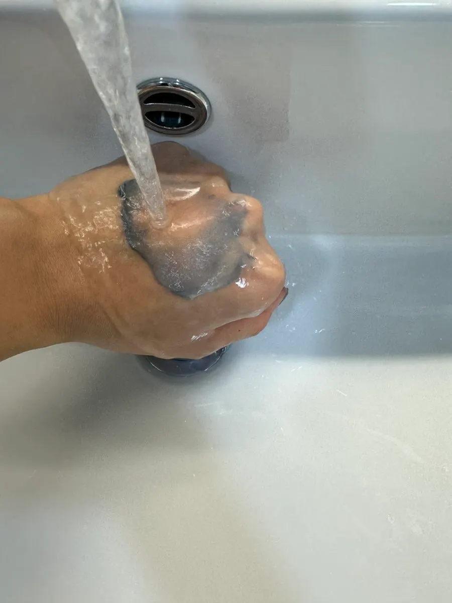 Cleansing balm for sensitive combination skin: HEEDA Jirisan