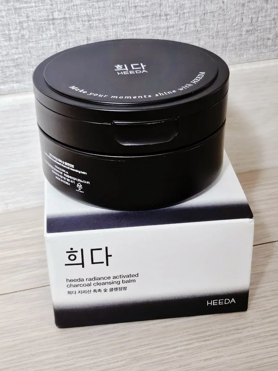 Cleansing balm for oily sensitive skin: HEEDA Jirisan Moist Charcoal
