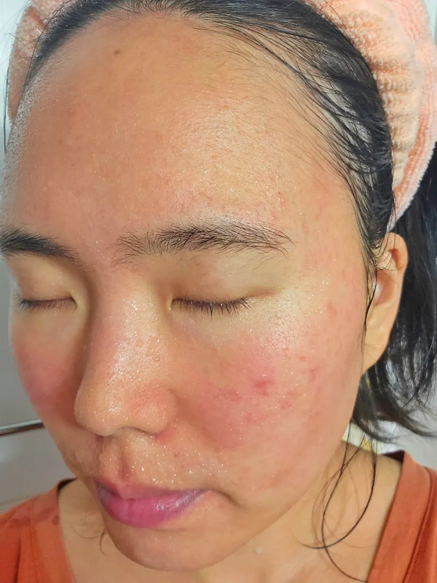 Cleansing balm for sensitive skin: HEEDA Jirisan Charcoal Balm