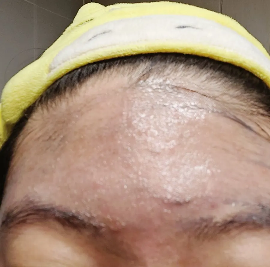 Cleansing balm for oily sensitive skin: HEEDA Jirisan Moist Charcoal