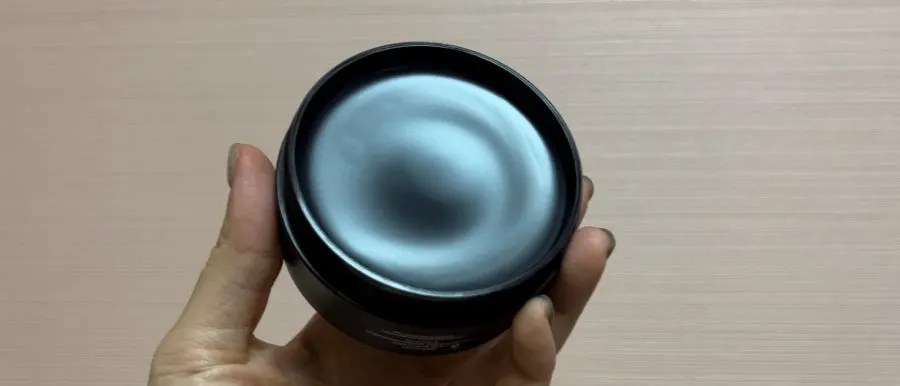 Makeup melting balm for combination skin's oily T-zone: HEEDA Charcoal