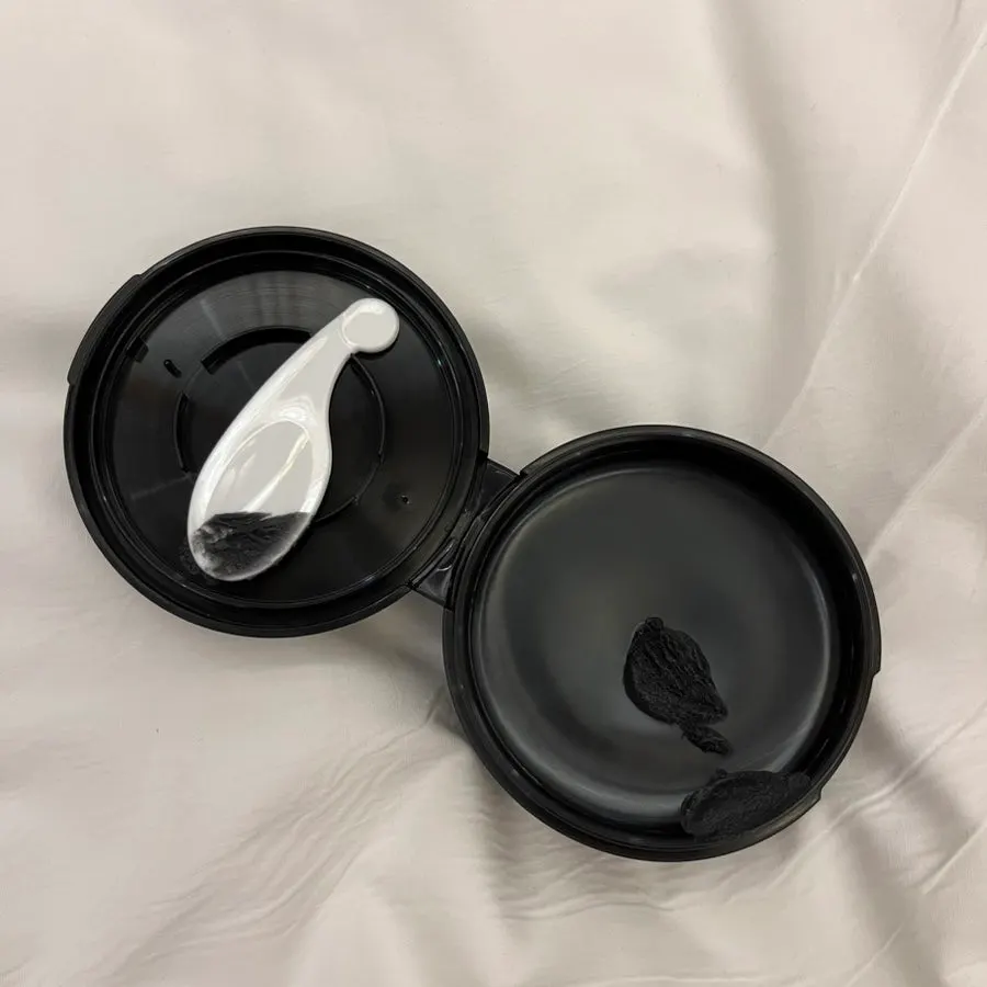 Cleansing balm for dehydrated combination skin: HEEDA Charcoal