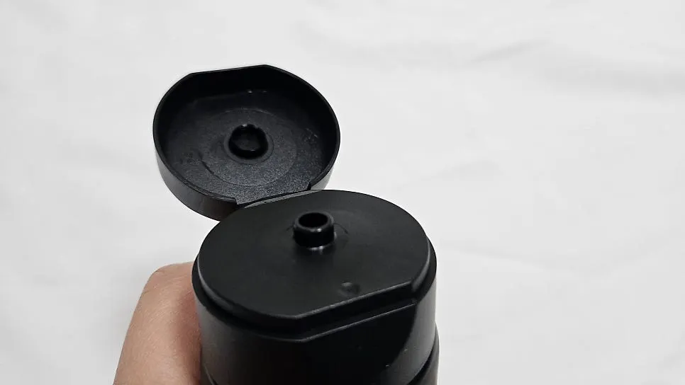 Cleansing foam for dry winter skin: HEEDA Jirisan Charcoal