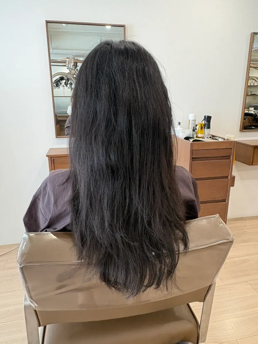 Rambut sebelum perawatan yang dibiarkan setengah ombak selama 8 bulan