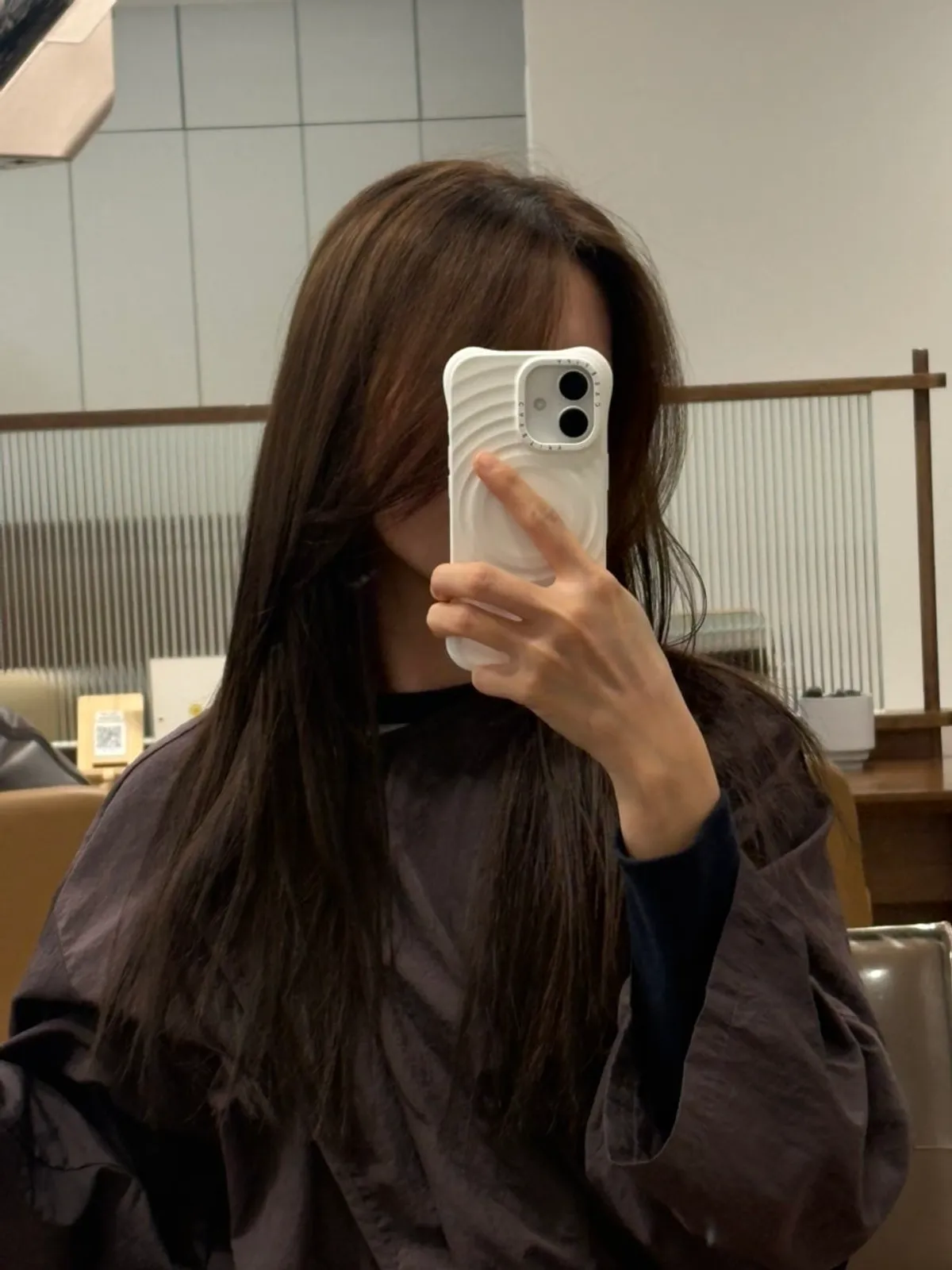 Calmer hair after the clinic and cut