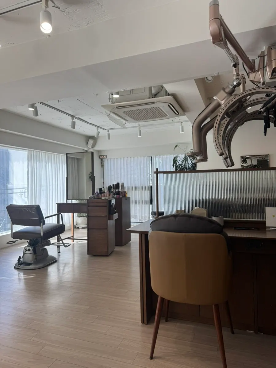 Interior space of Heeol Hair Gangnam Flagship Store