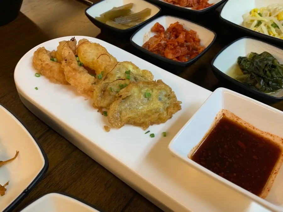 9가지 기본 반찬과 샐러드