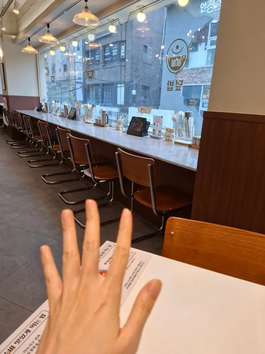 Spacious dining hall and seating arrangement