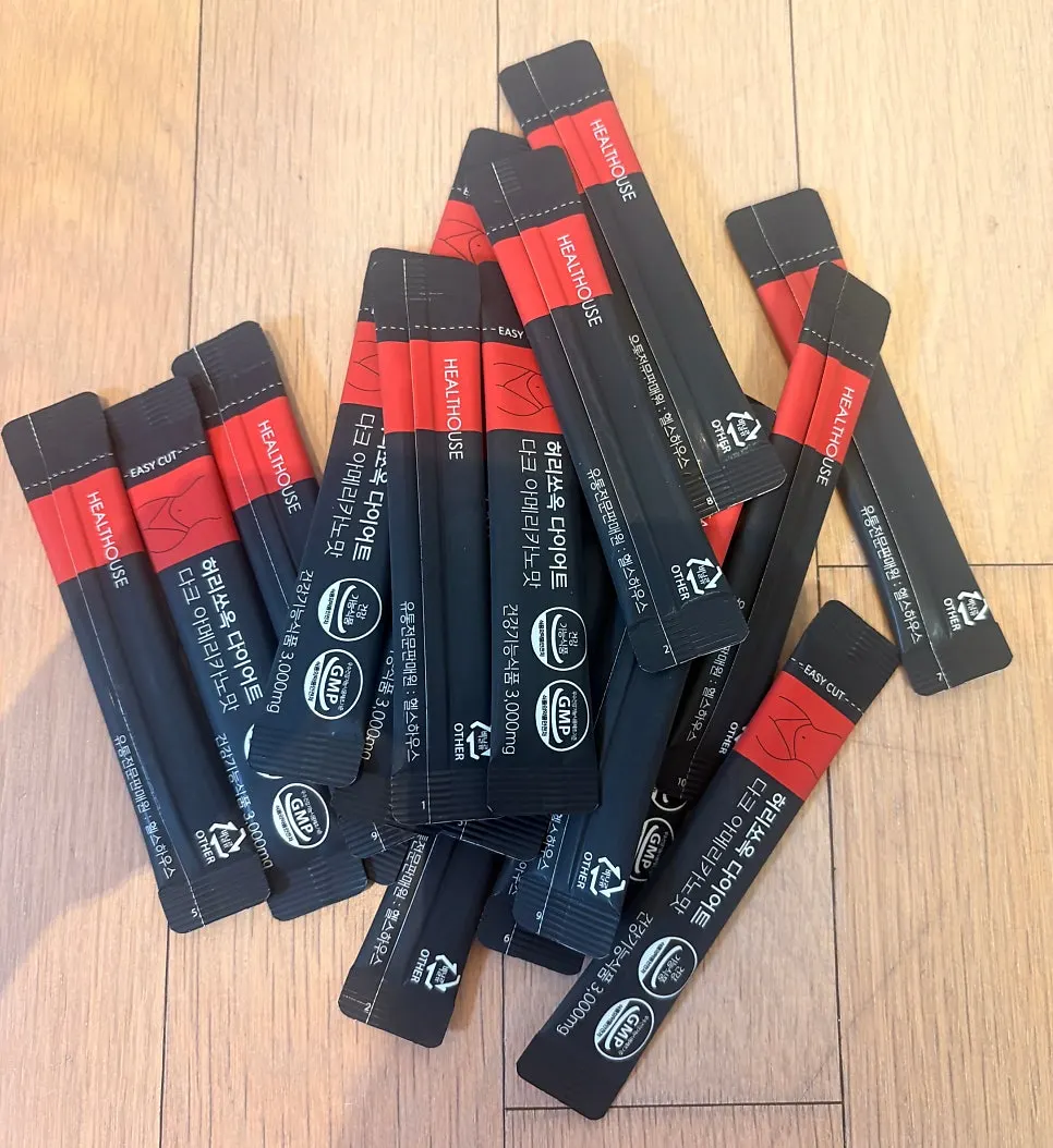 Individually packaged diet coffee sticks