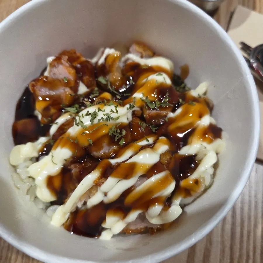 Chicken mayo rice bowl ordered at the board game café