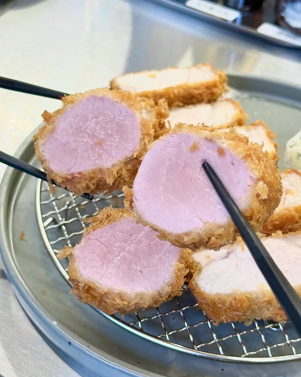 Cross-section of hire katsu showing the thin coating