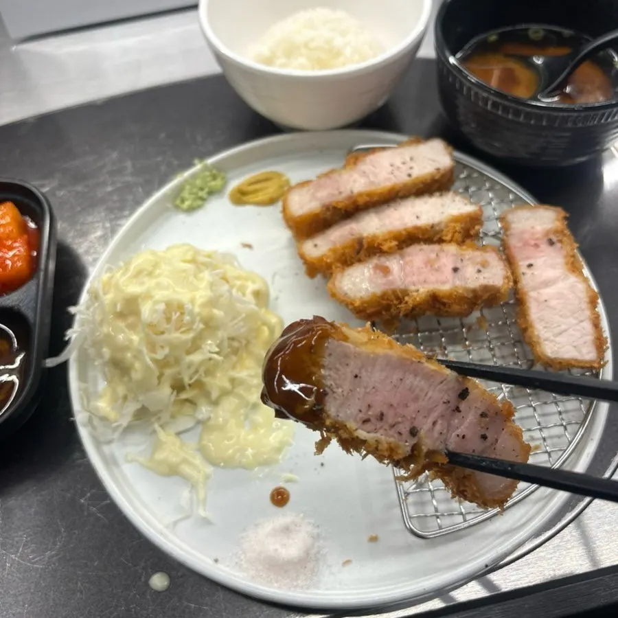 Corn-flavored salad dressing next to the tonkatsu