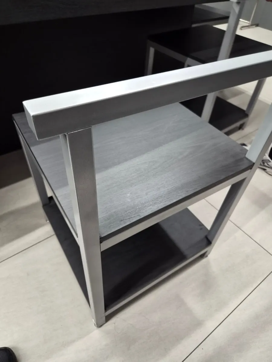 Bar seating with bag storage space under the chairs