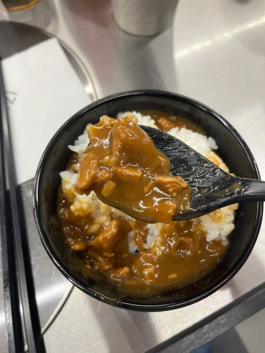 밥에 비벼 먹는 헷츠 고기카레