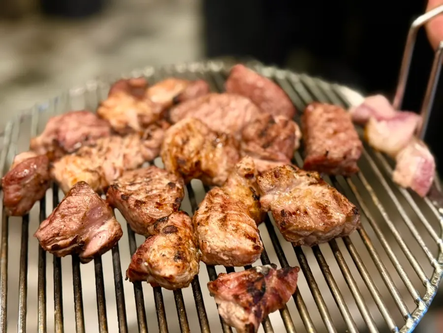 큼직한 크기의 서비스 계란찜